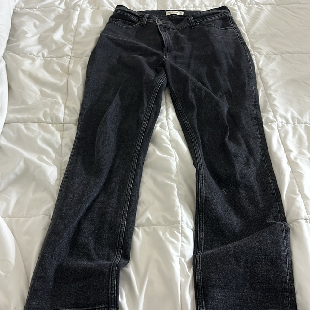 Abercrombie & Fitch, 90’s slim straight ultra high rise, size 32/14, BLACK - Picture 2 of 4